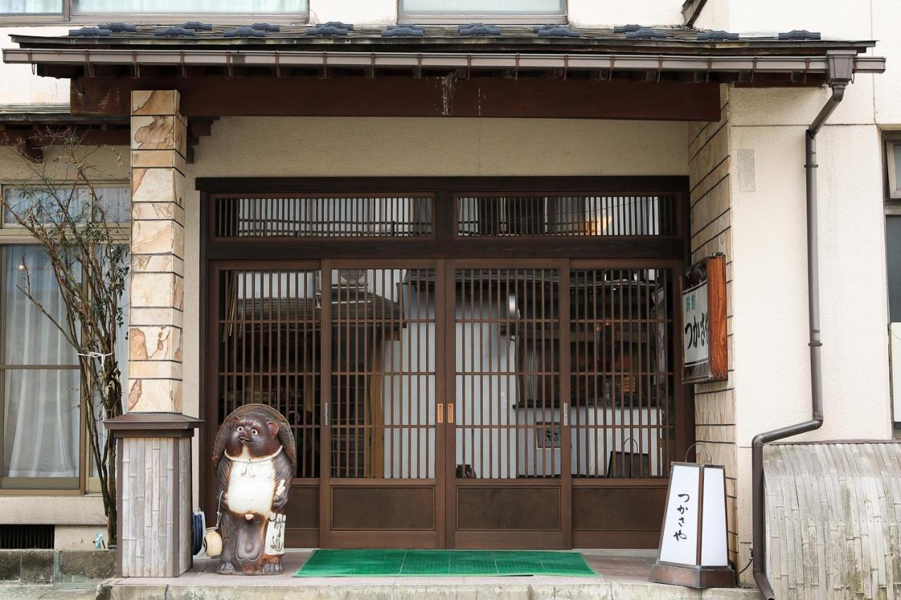 Tsukasaya Ryokan Tsuruoka Exteriör bild