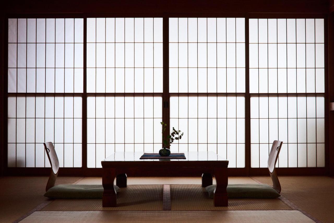 Tsukasaya Ryokan Tsuruoka Exteriör bild